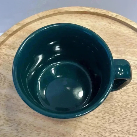 Dark Green and Gold Godiva mug 3.5“ tall12 fl oz - Picture 2 of 6